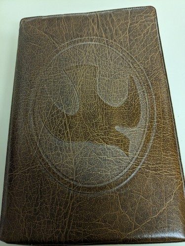Holy bible new international - holy,